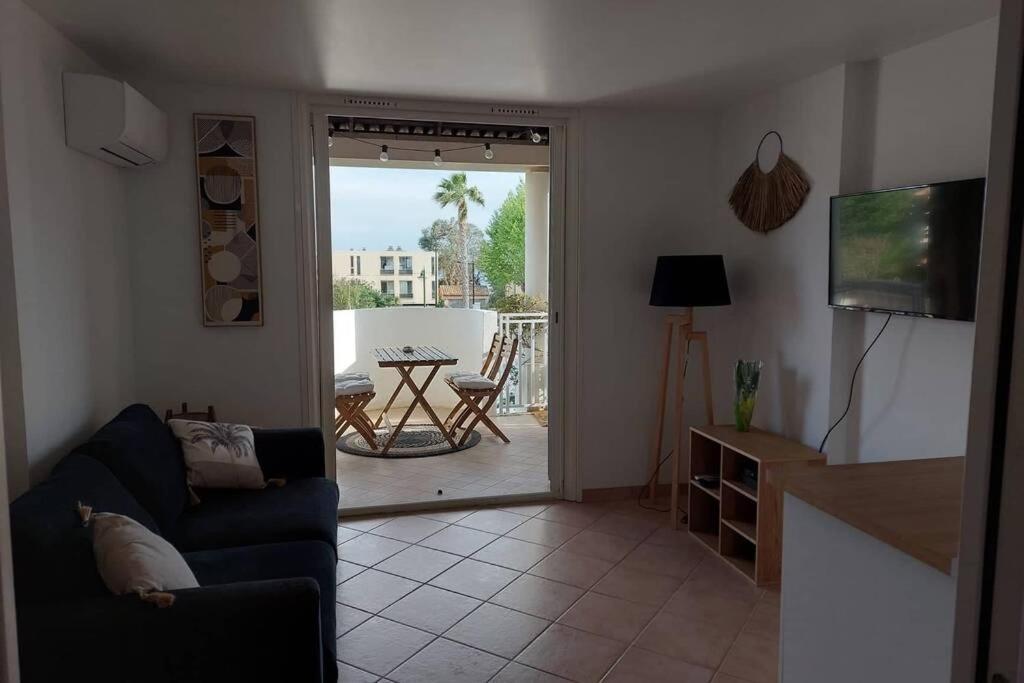 Magnifique Studio A 50M De La Plage De Cavaliere - Studio Tamarindo Le Lavandou Exterior photo